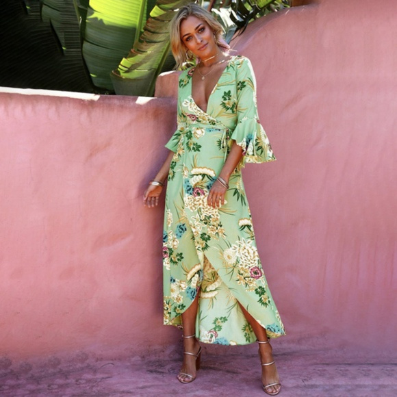 2021 Soho Floral Maxi Dress - Picture 4 of 8